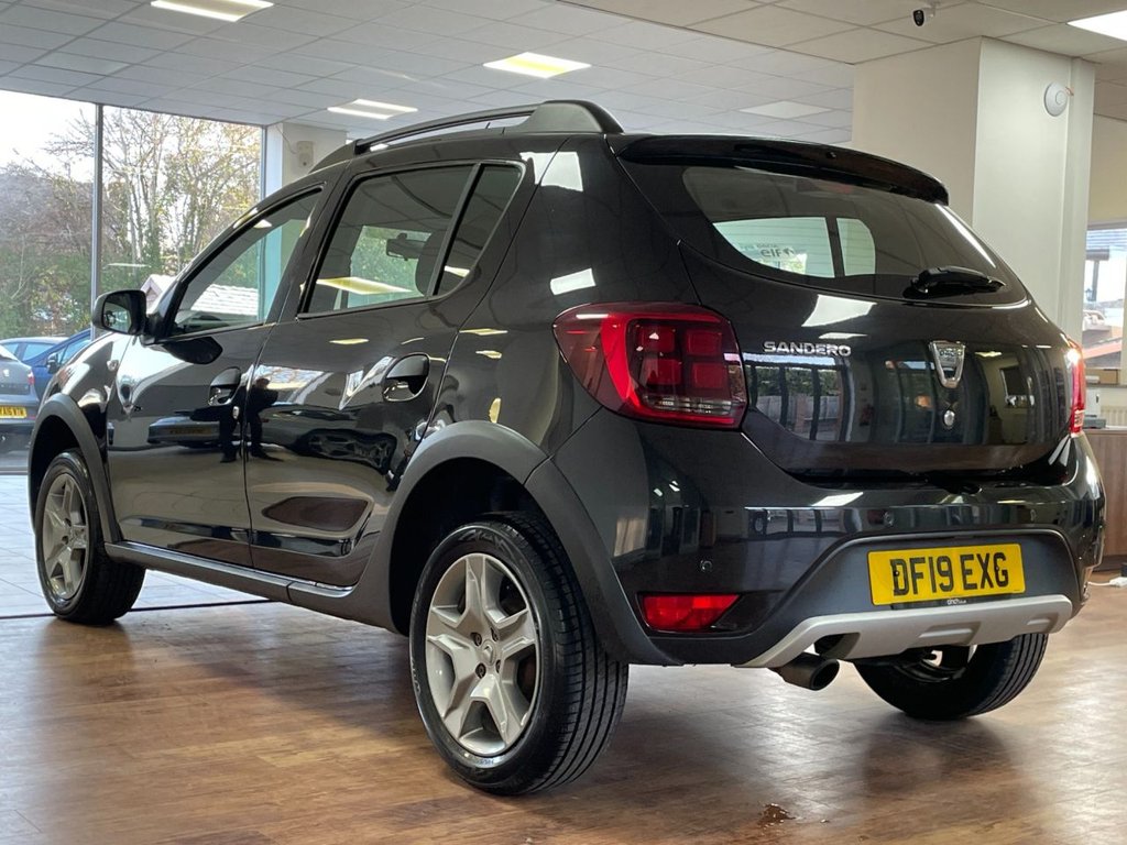 Used Dacia Sandero Stepway 2019 for sale - 76710830: Photo 10