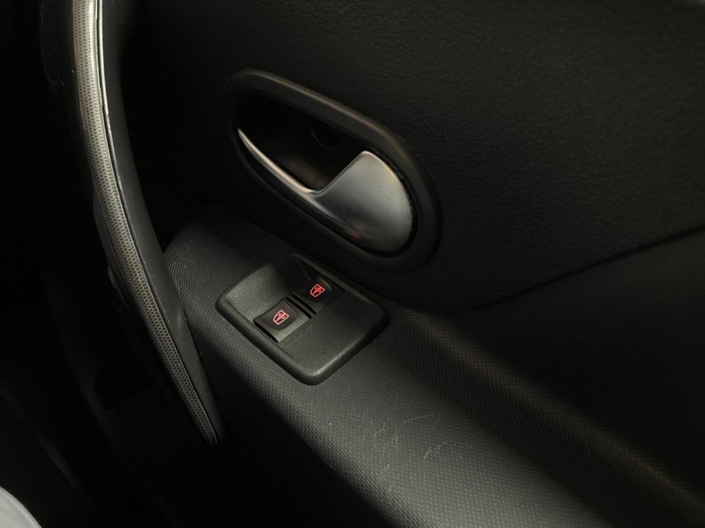 Used Dacia Sandero Stepway 2019 for sale - 76710830: Photo 30