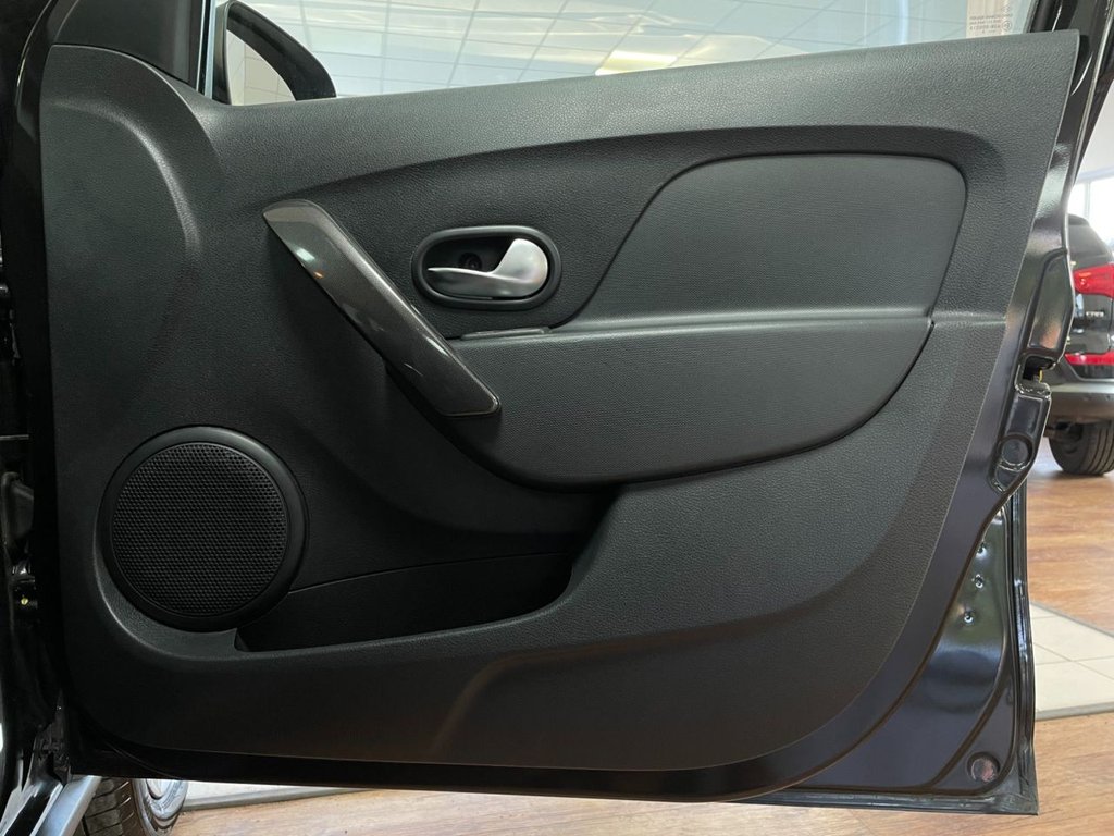 Used Dacia Sandero Stepway 2019 for sale - 76710830: Photo 38