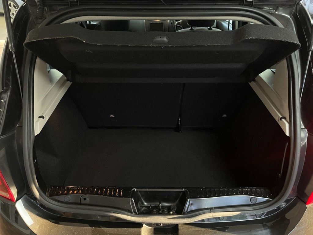 Used Dacia Sandero Stepway 2019 for sale - 76710830: Photo 43