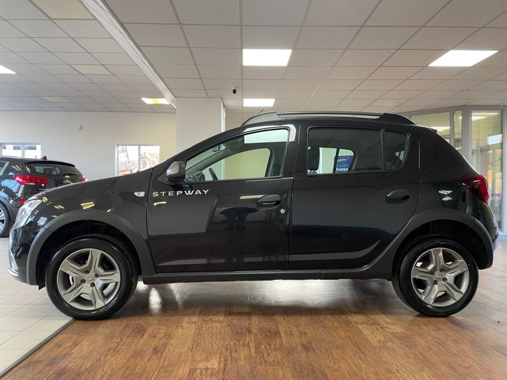 Used Dacia Sandero Stepway 2019 for sale - 76710830: Photo 8