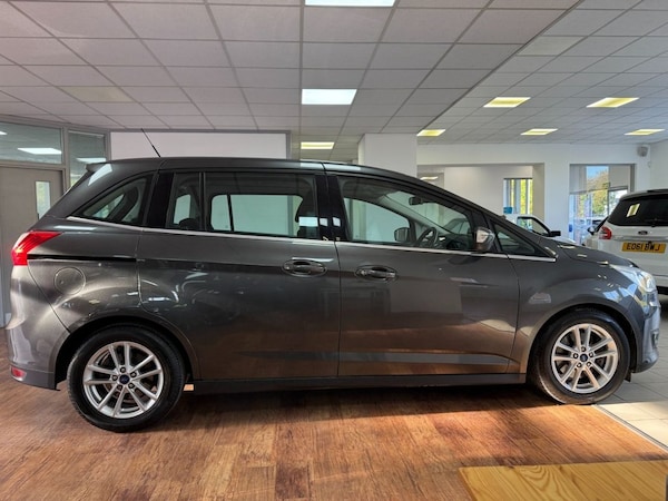 Used Ford Grand C-Max 2017 for sale - 76241336: Photo 13