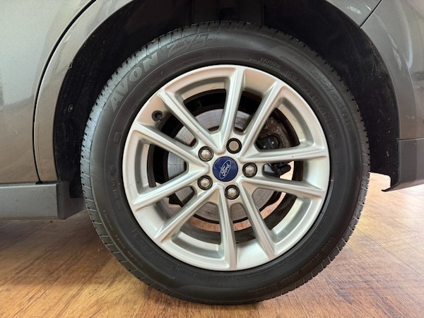 Used Ford Grand C-Max 2017 for sale - 76241336: Photo 35