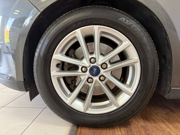 Used Ford Grand C-Max 2017 for sale - 76241336: Photo 36