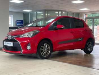 Used Toyota Yaris 2015 for sale - 74676120: Photo