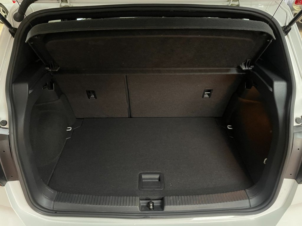 Used Volkswagen T-Cross 2019 for sale - 76740009: Photo 45