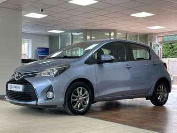 Used Toyota Yaris 2015 for sale - 74839341: Photo