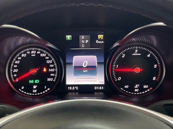 Used Mercedes-Benz C-Class 2017 for sale - 76132283: Photo 32