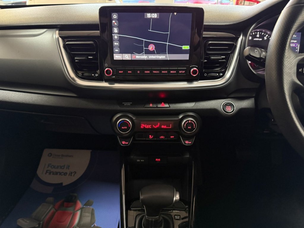 Used Kia Stonic 2022 for sale - 76927544: Photo 21