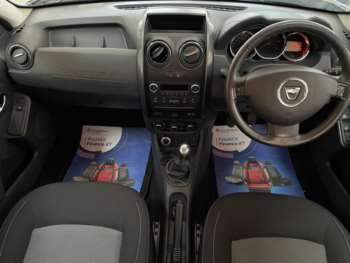 Used Dacia Duster 2017 for sale - 74839352: Photo