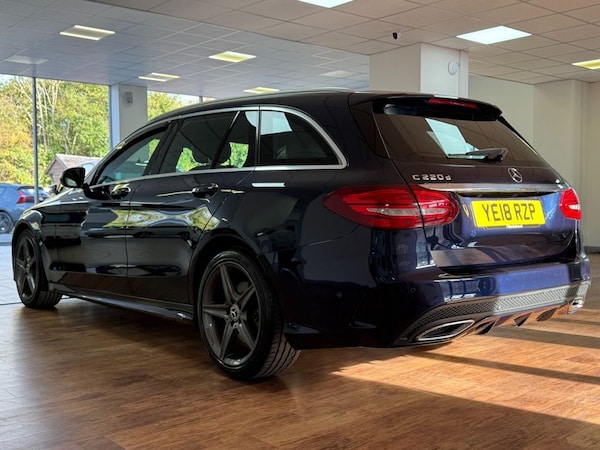 Used Mercedes-Benz C-Class 2018 for sale - 76241359: Photo 10