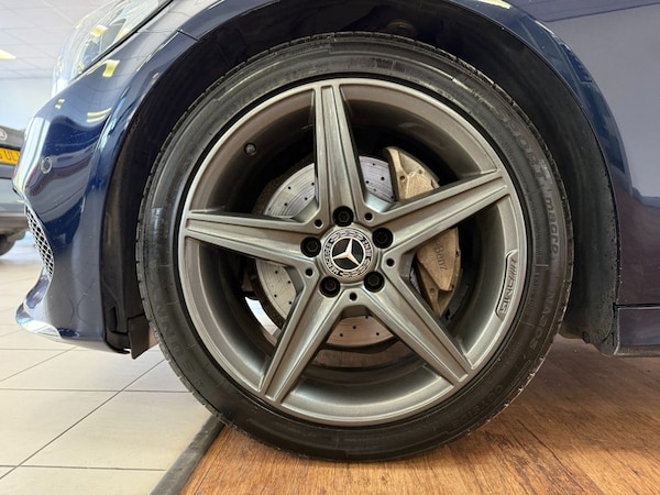 Used Mercedes-Benz C-Class 2018 for sale - 76241359: Photo 34