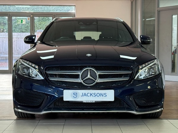 Used Mercedes-Benz C-Class 2018 for sale - 76241359: Photo 4