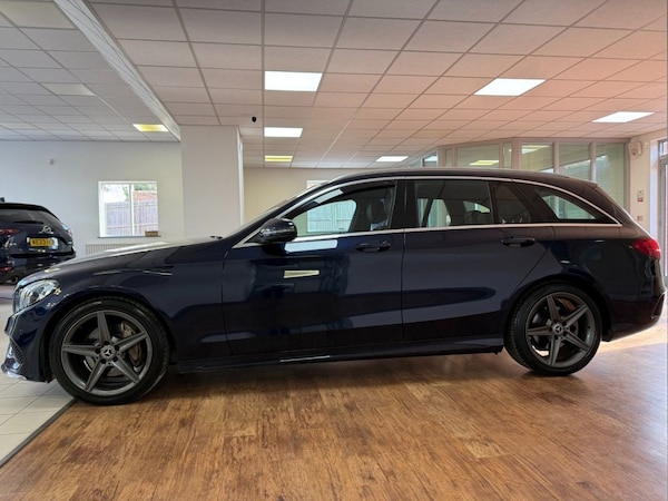Used Mercedes-Benz C-Class 2018 for sale - 76241359: Photo 9