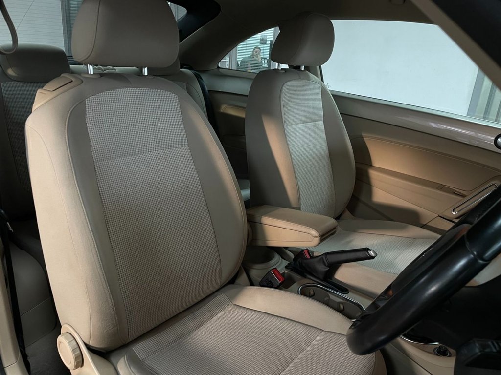 Used Volkswagen Beetle 2016 for sale - 77026846: Photo 17