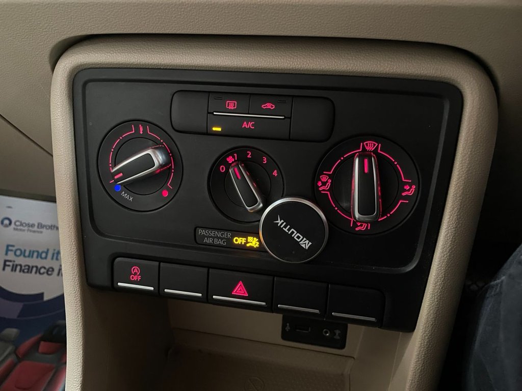 Used Volkswagen Beetle 2016 for sale - 77026846: Photo 23