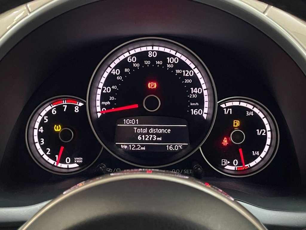 Used Volkswagen Beetle 2016 for sale - 77026846: Photo 29