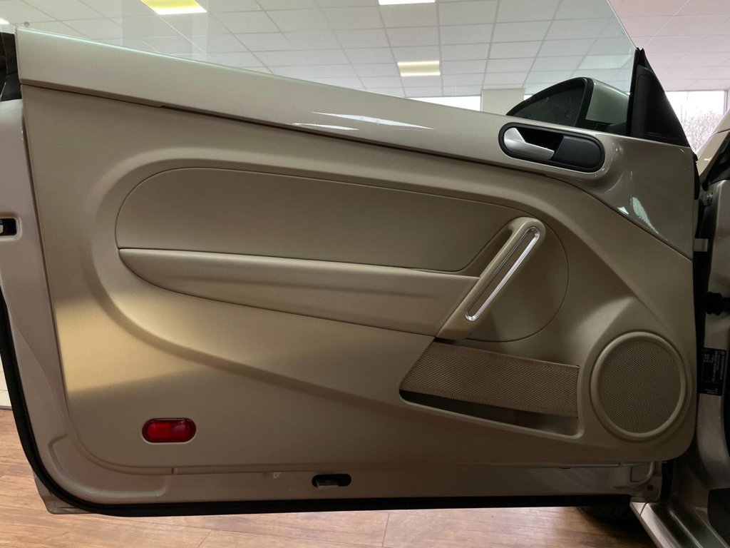 Used Volkswagen Beetle 2016 for sale - 77026846: Photo 37