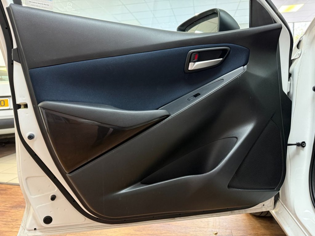 Used Mazda Mazda2 2017 for sale - 76345420: Photo 39