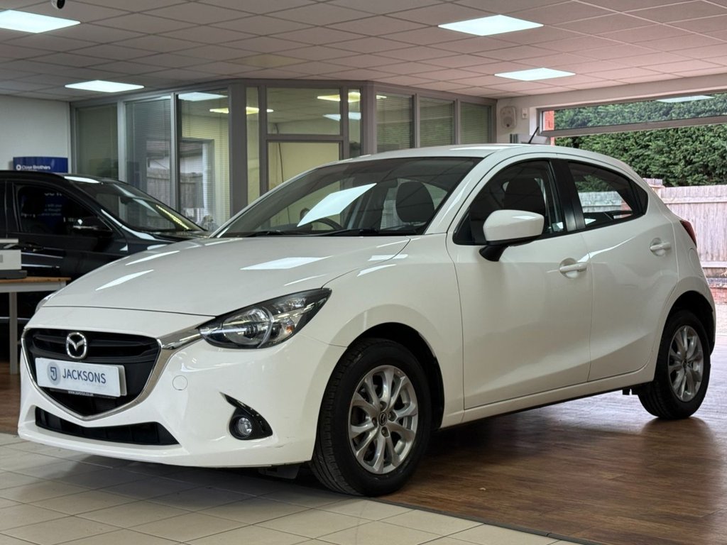 Used Mazda Mazda2 2017 for sale - 76345420: Photo 4