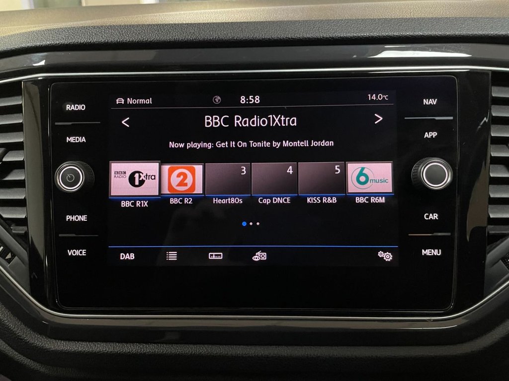 Used Volkswagen T-Roc 2020 for sale - 76985844: Photo 22