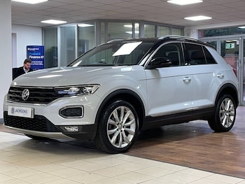 Used Volkswagen T-Roc 2020 for sale - 76985844: Photo