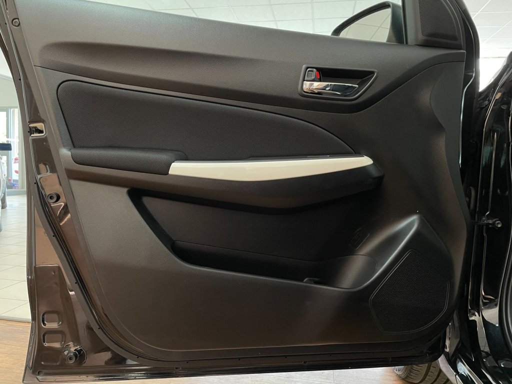 Used Suzuki Swift 2018 for sale - 76068743: Photo 43