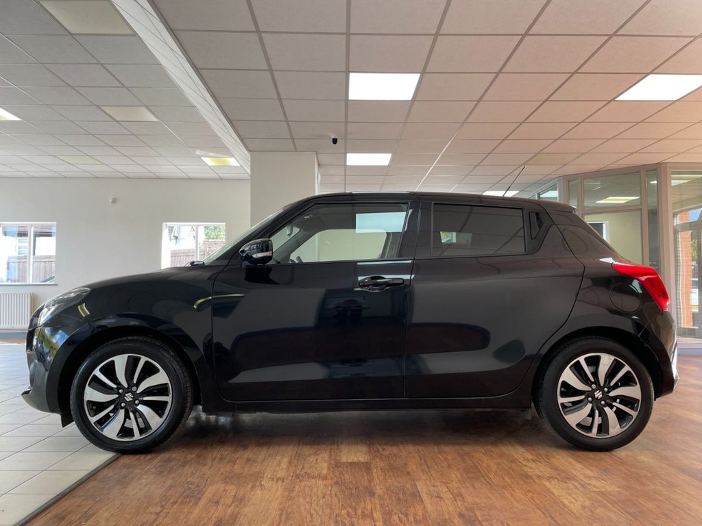 Used Suzuki Swift 2018 for sale - 76068743: Photo 8