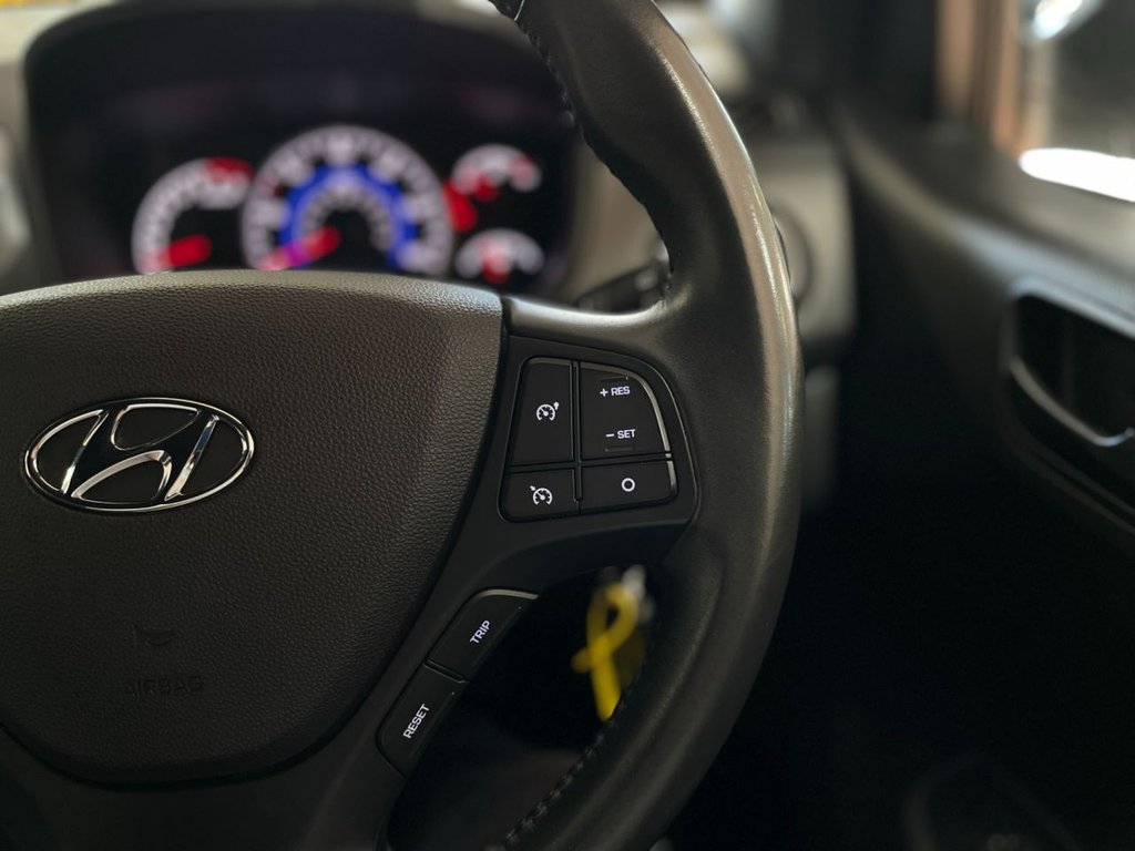 Used Hyundai i10 2019 for sale - 76710930: Photo 30