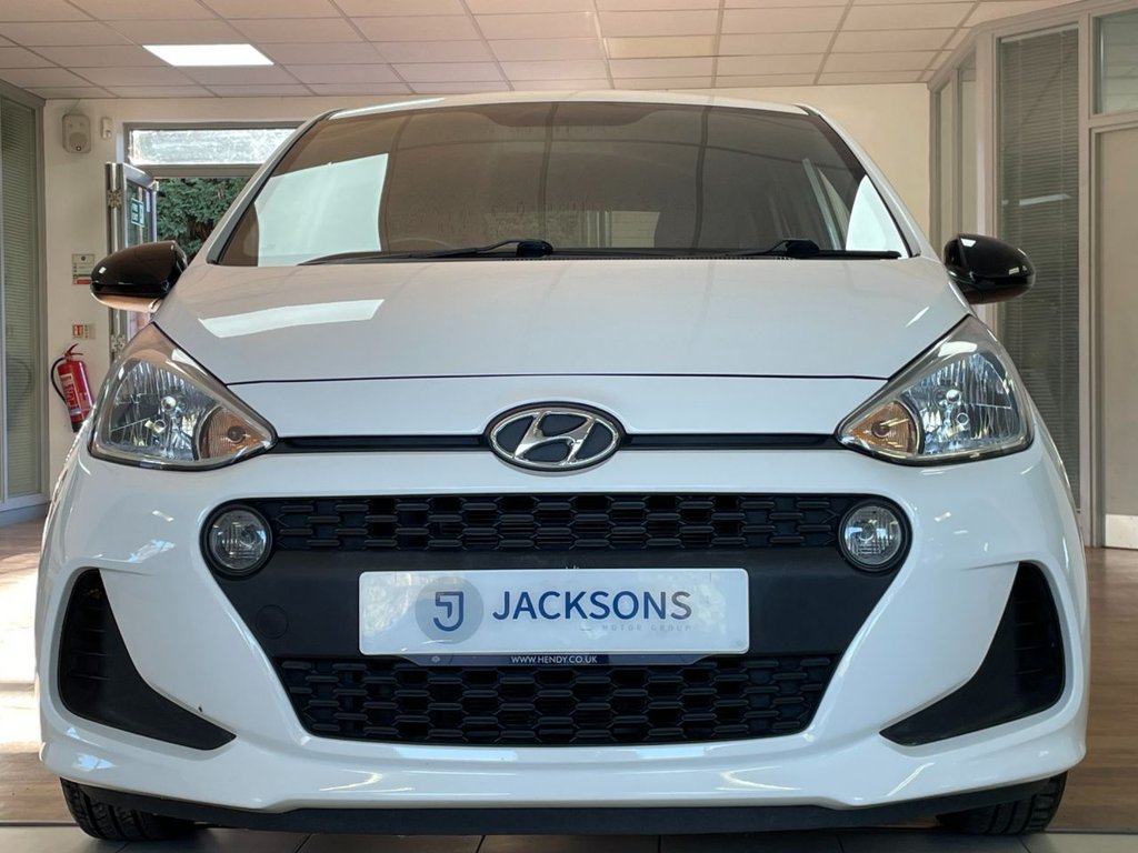 Used Hyundai i10 2019 for sale - 76710930: Photo 5