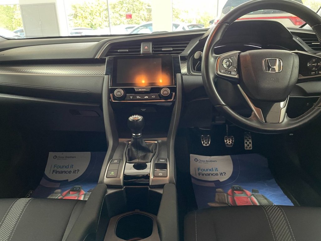 Used Honda Civic 2018 for sale - 76454318: Photo 19