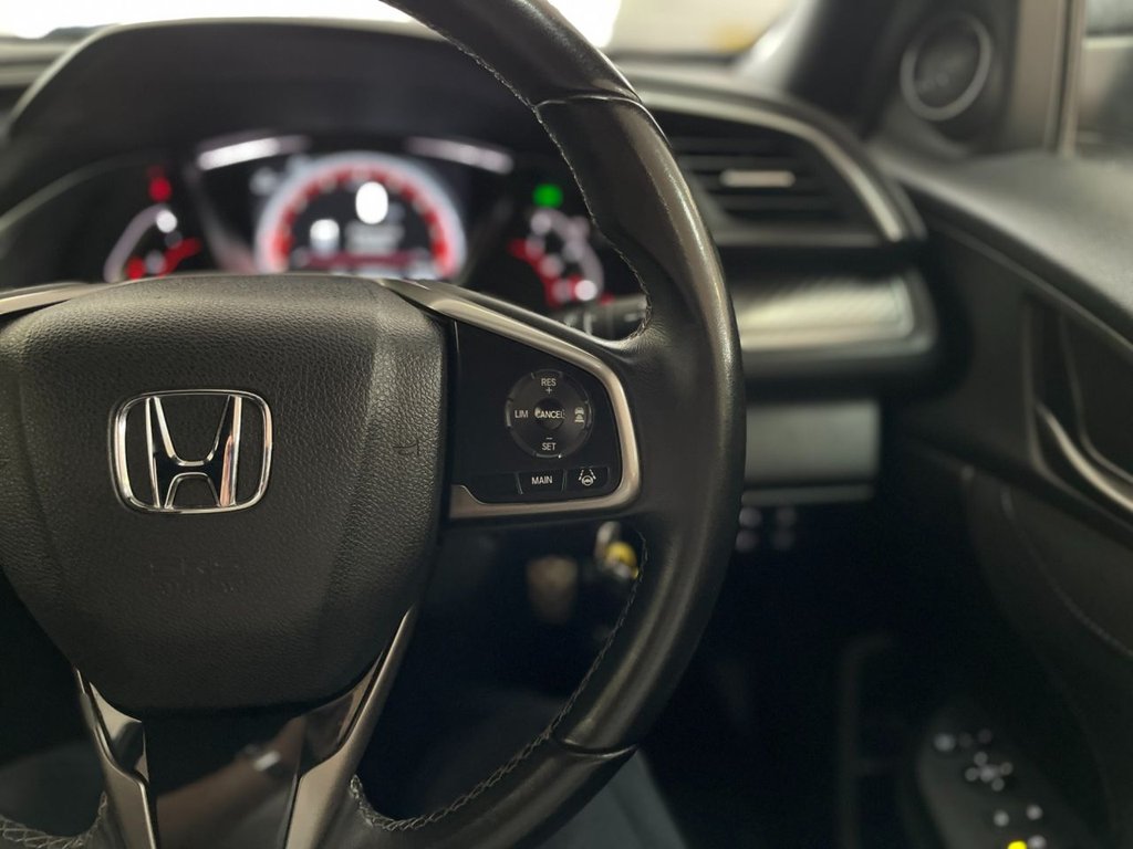 Used Honda Civic 2018 for sale - 76454318: Photo 29