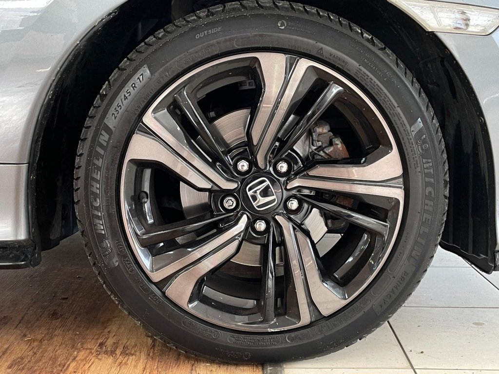 Used Honda Civic 2018 for sale - 76454318: Photo 33