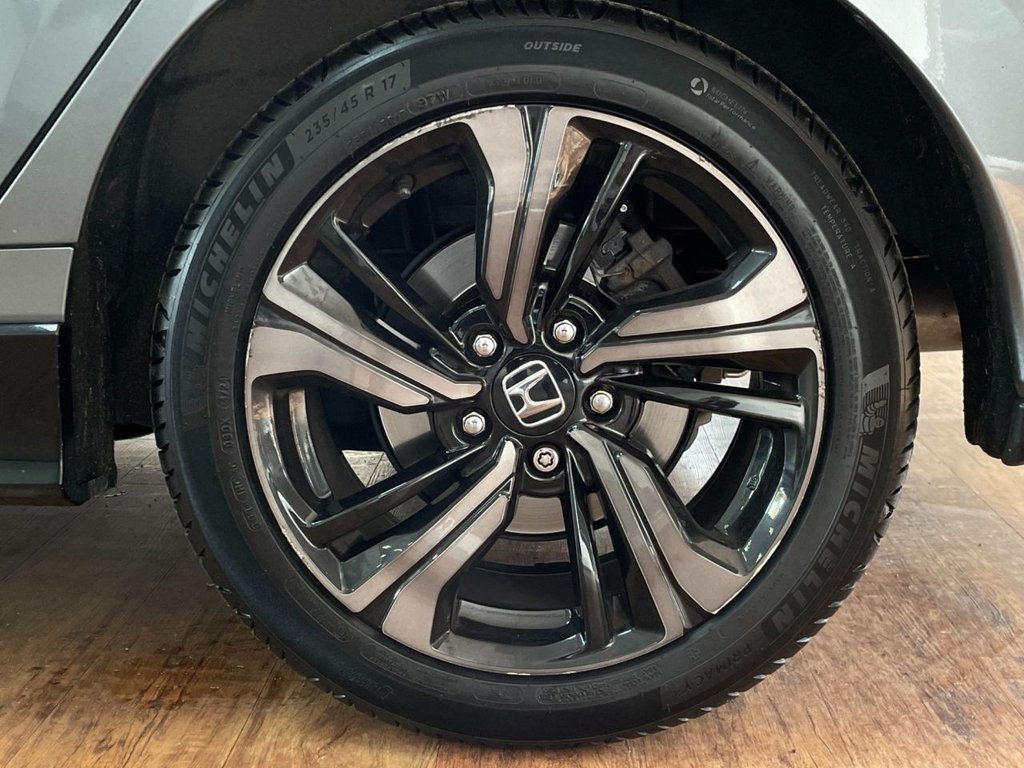 Used Honda Civic 2018 for sale - 76454318: Photo 35