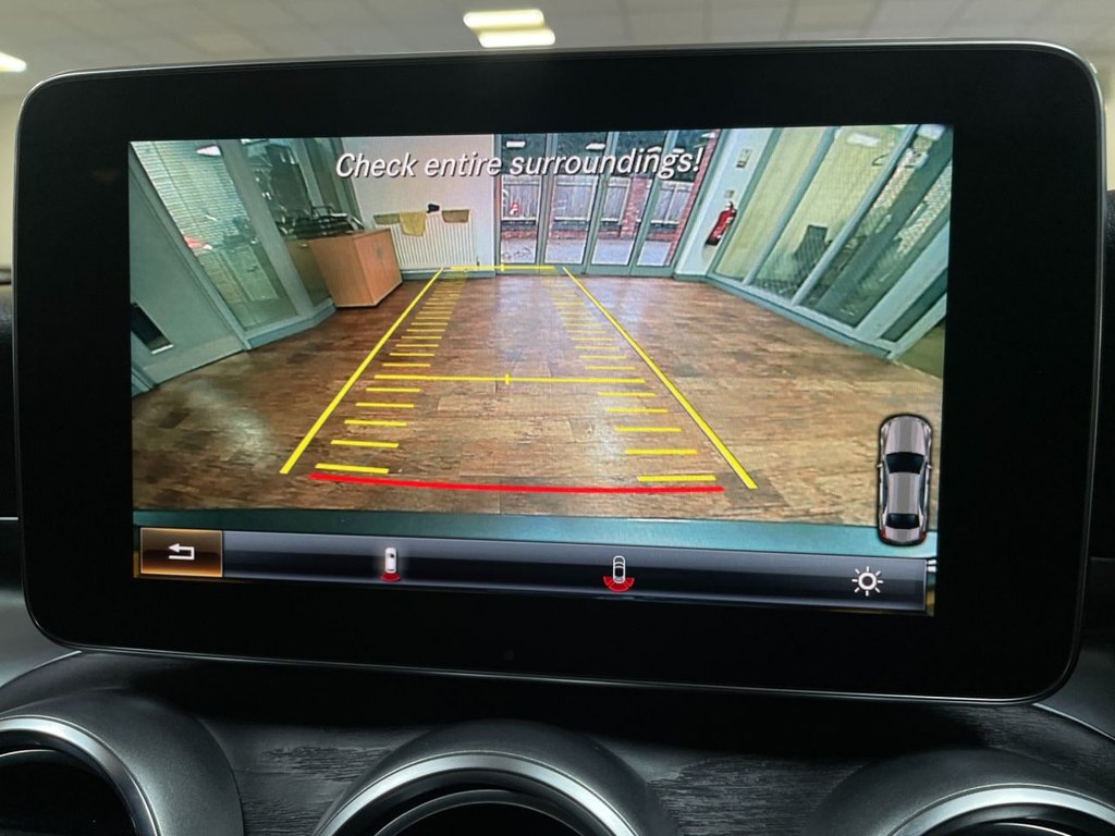 Used Mercedes-Benz C Class 2018 for sale - 76768228: Photo 25