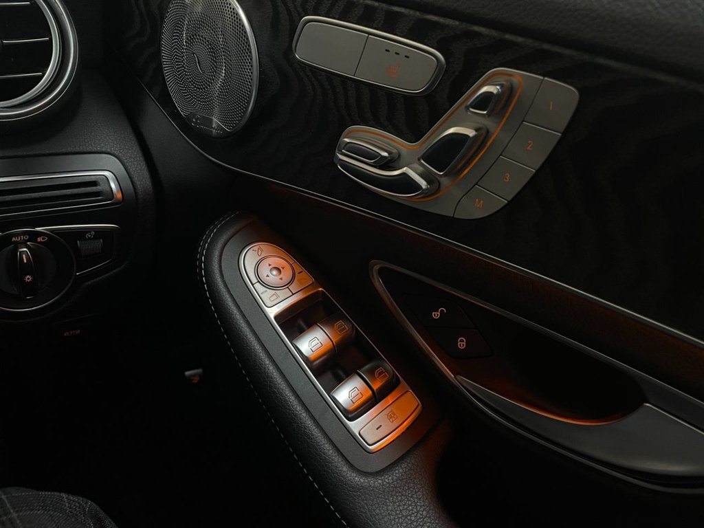 Used Mercedes-Benz C Class 2018 for sale - 76768228: Photo 30