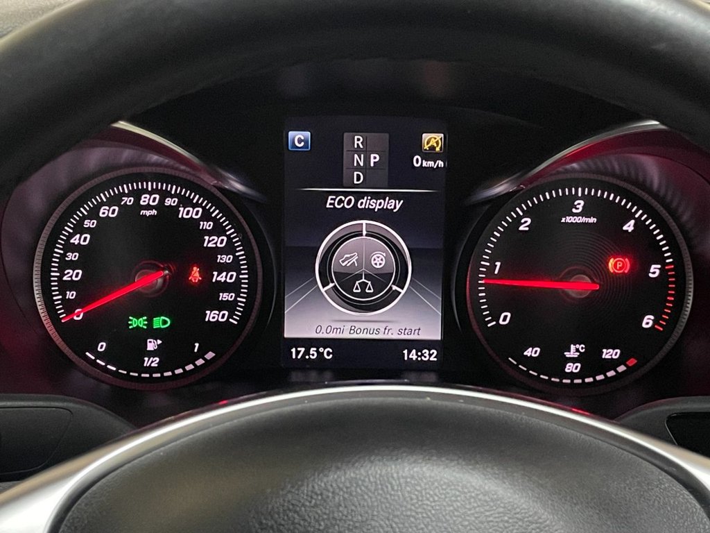 Used Mercedes-Benz C Class 2018 for sale - 76768228: Photo 31