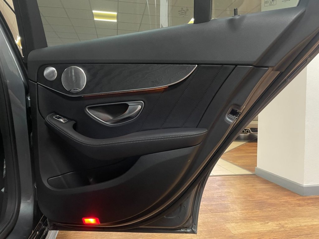 Used Mercedes-Benz C Class 2018 for sale - 76768228: Photo 39