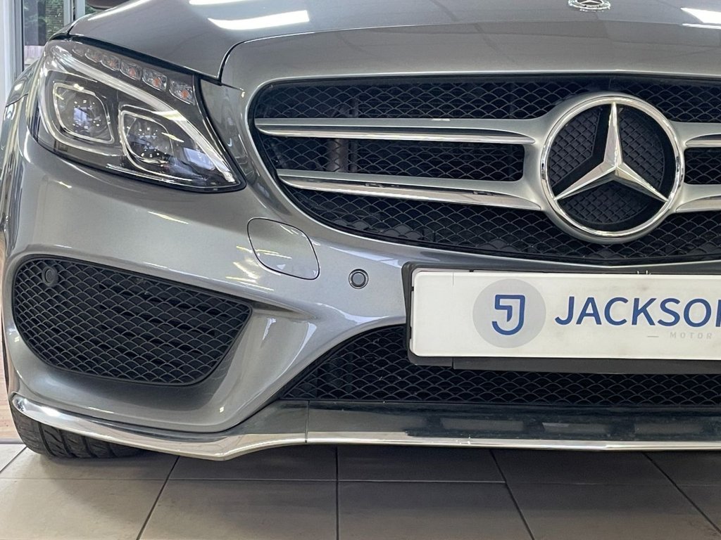 Used Mercedes-Benz C Class 2018 for sale - 76768228: Photo 6