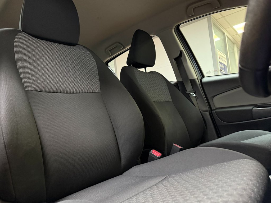 Used Toyota Yaris 2015 for sale - 77226705: Photo 18