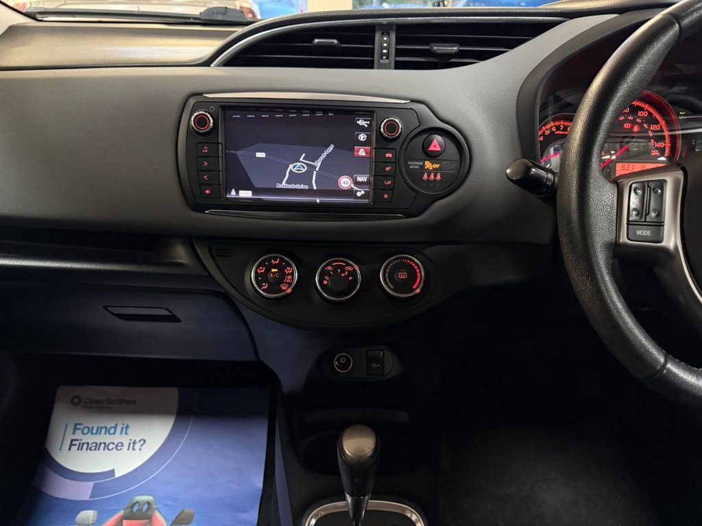 Used Toyota Yaris 2015 for sale - 77226705: Photo 22