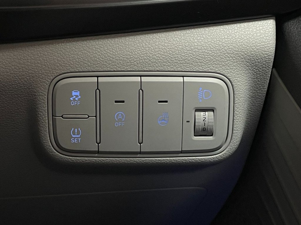 Used Hyundai BAYON 2021 for sale - 76711509: Photo 32