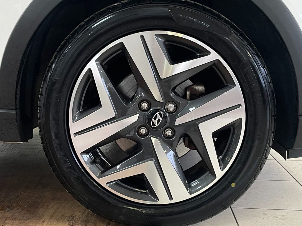 Used Hyundai BAYON 2021 for sale - 76711509: Photo 35