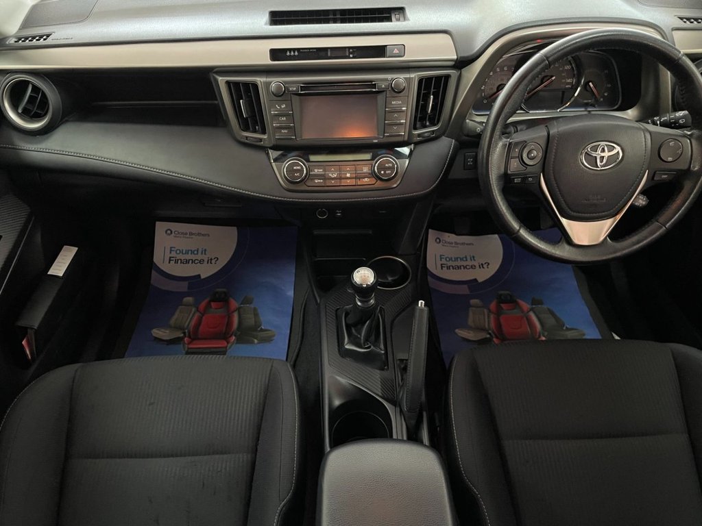 Used Toyota RAV4 2013 for sale - 76665615: Photo 2