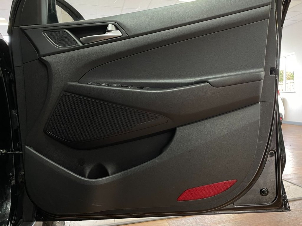 Used Hyundai TUCSON 2017 for sale - 76582306: Photo 38