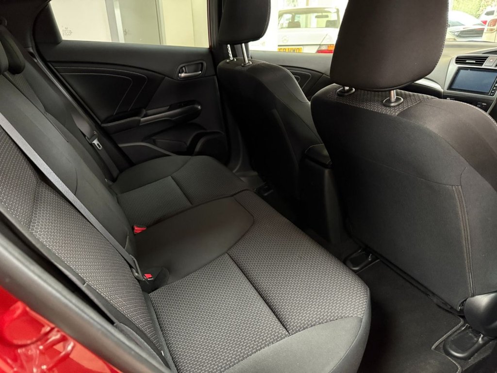 Used Honda Civic 2015 for sale - 77205372: Photo 19