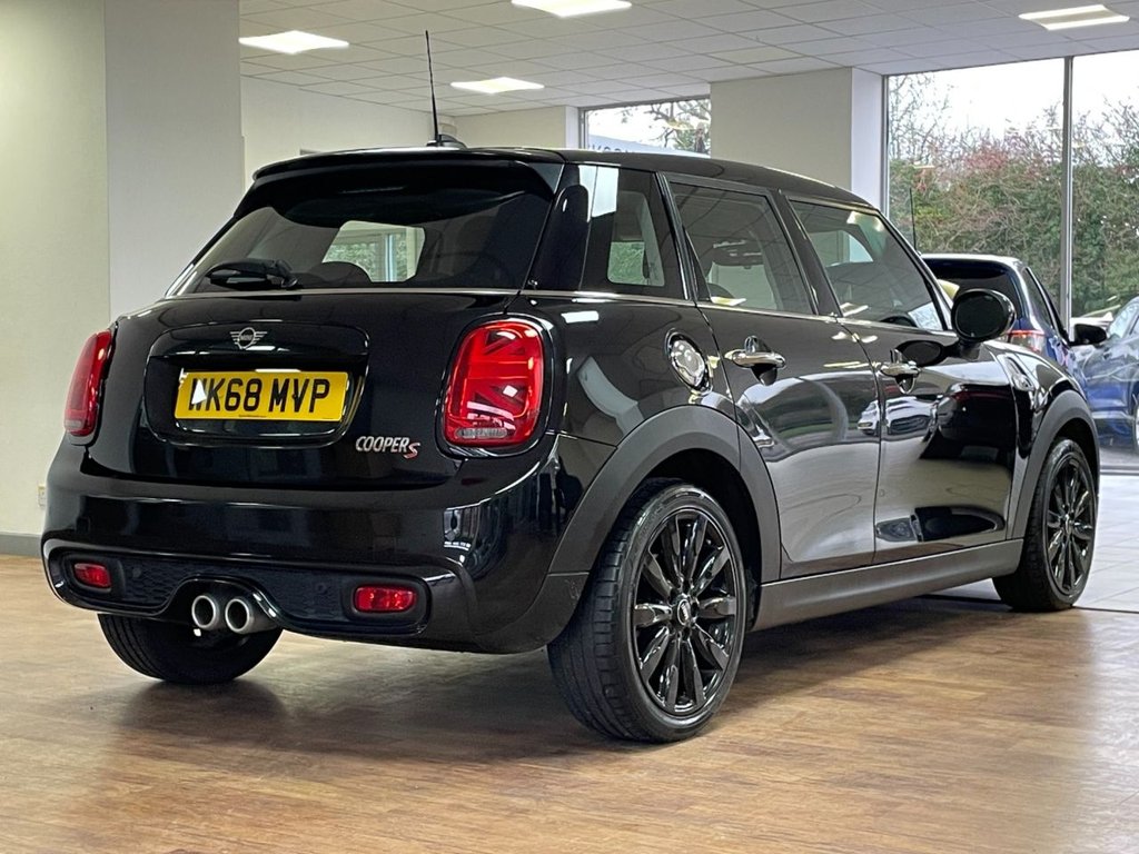 Used MINI Hatch 2018 for sale - 76973146: Photo 12