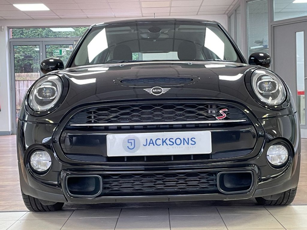 Used MINI Hatch 2018 for sale - 76973146: Photo 5
