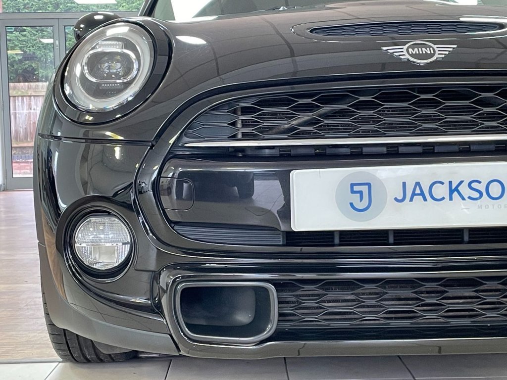 Used MINI Hatch 2018 for sale - 76973146: Photo 6