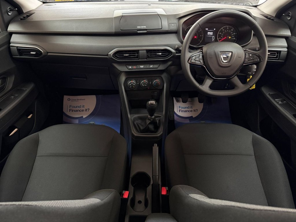 Used Dacia Sandero 2022 for sale - 77936396: Photo 2